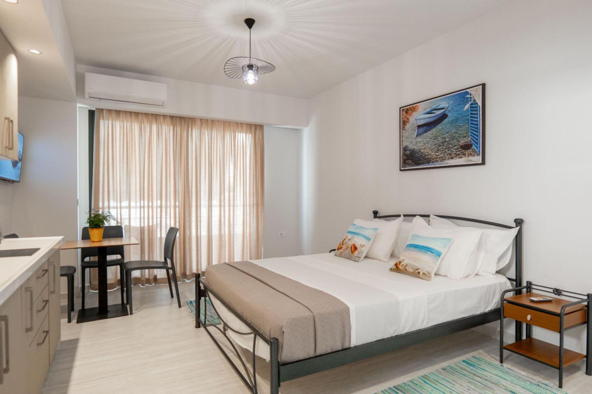 Aleksandra Apartments ซารานเดอ ภายนอก รูปภาพ