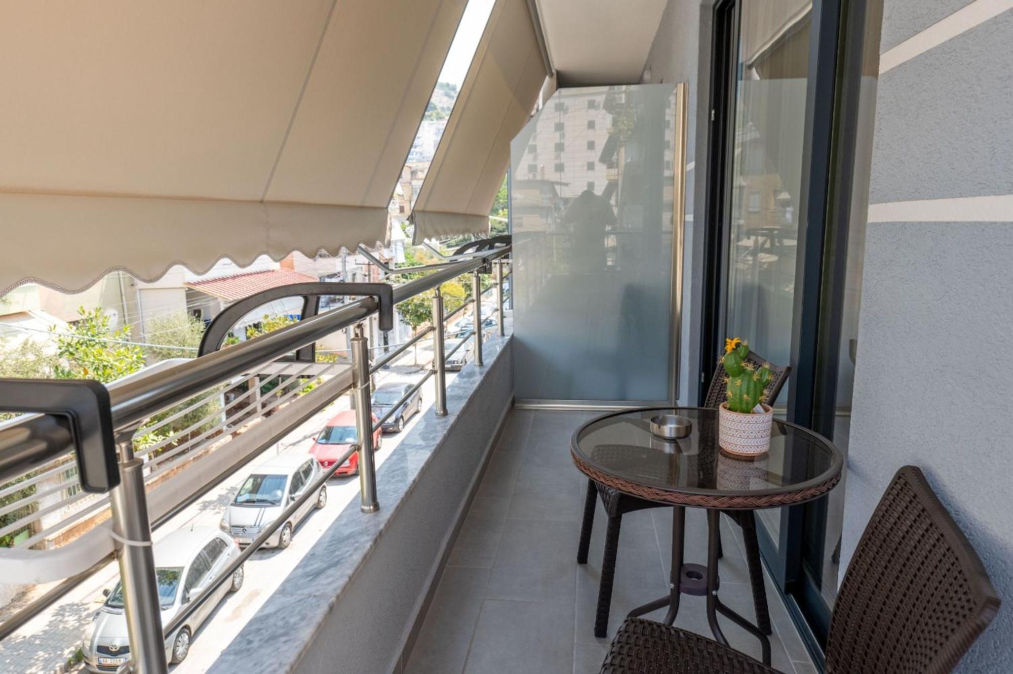 Aleksandra Apartments ซารานเดอ ภายนอก รูปภาพ