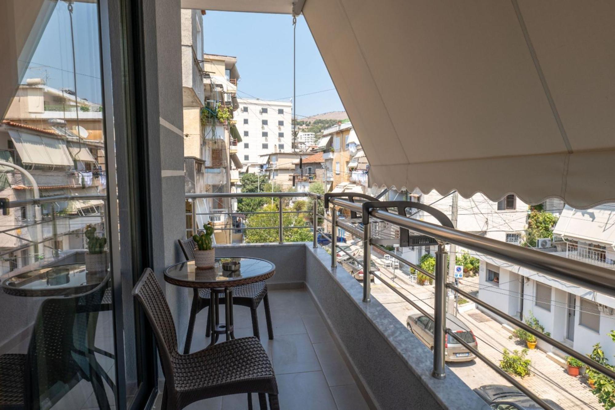 Aleksandra Apartments ซารานเดอ ภายนอก รูปภาพ