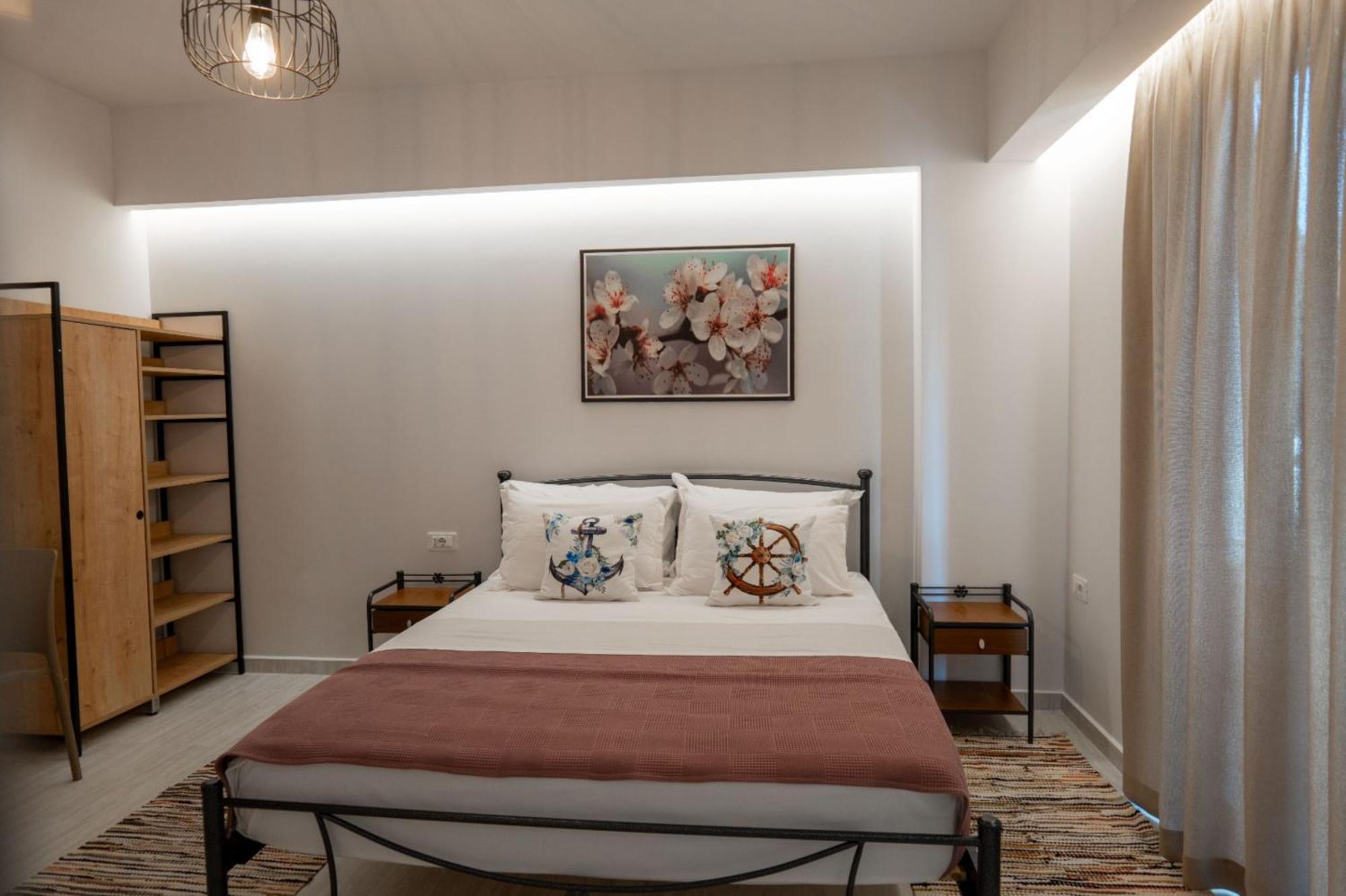 Aleksandra Apartments ซารานเดอ ภายนอก รูปภาพ